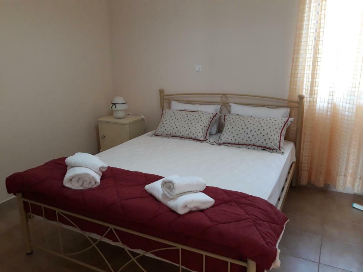 Maria Guesthouse Kini المظهر الخارجي الصورة