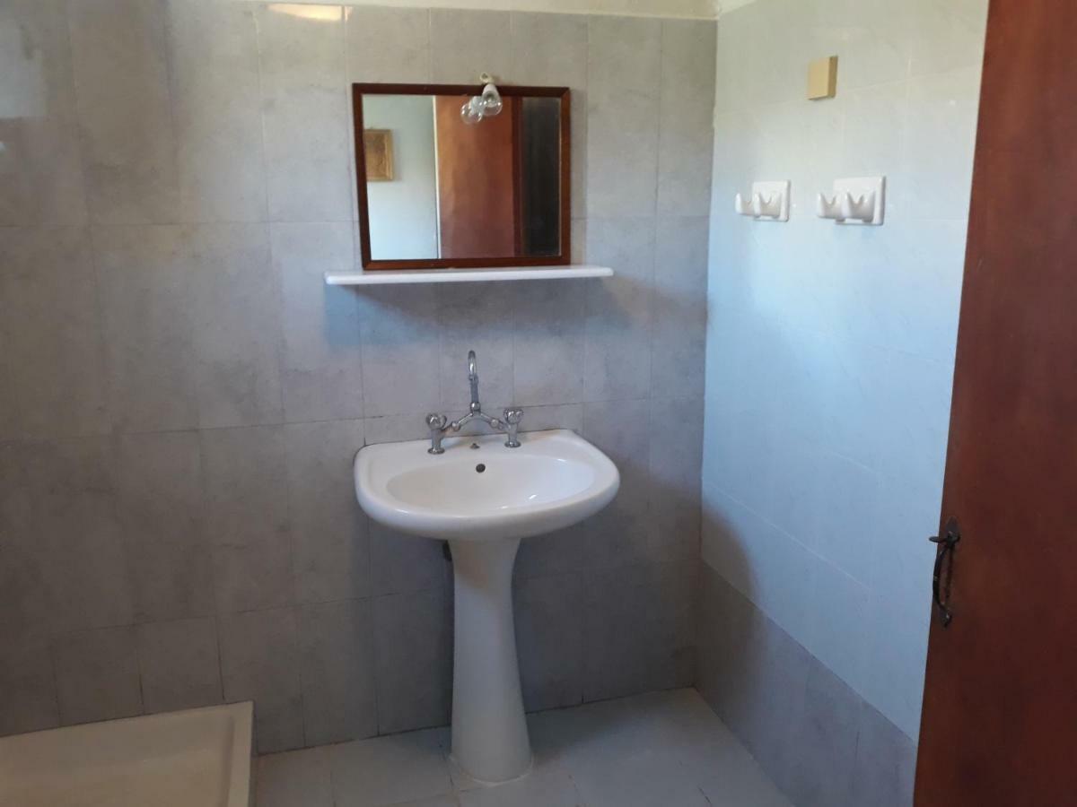 Maria Guesthouse Kini المظهر الخارجي الصورة